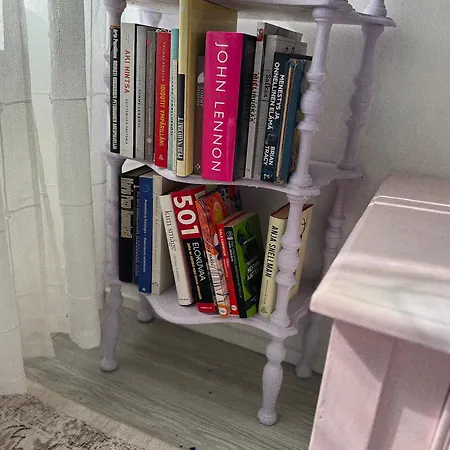 Karhulan Kammari, Oma Sisaeaenkaeynti Ja Wc, Keskusta Affittacamere 3*